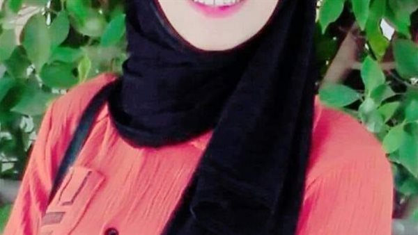 فتاة كفر شكر