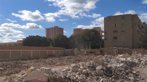 إزالة مبنى الإدارة