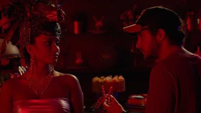 سينتيا خليفة تلتقط صورًا مع ويجز ومالك في أجواء كوميدية بـ كواليس بيمبو