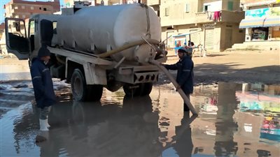 رؤساء الأحياء بشوارع الإسكندرية بعد تساقط أمطار غزيرة بالتزامن مع استئناف الدراسة