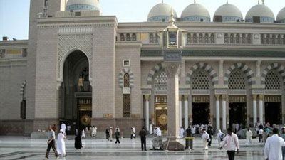  اللهم اغفر لنا ذنوبنا.. دعاء دخول المسجد كامل