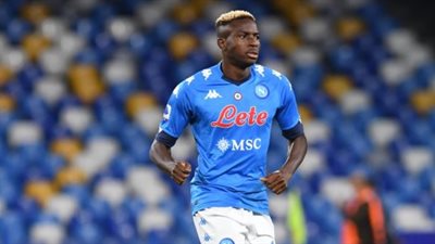 نابولي يطلب 500 مليون يورو من الهلال مقابل فيكتور أوسيمين