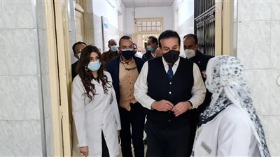 وزير الصحة يتفقد مستشفى الرمد بأسيوط بعد تطويره بـ15 مليون جنيه