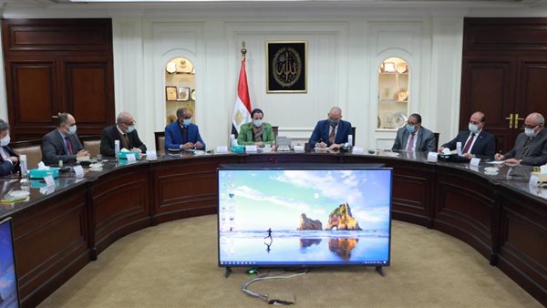 وزيرا البيئة والإسكان