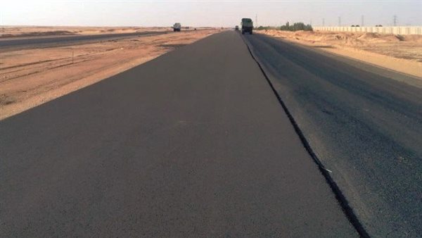 ازدواجية الطريق بأسوان