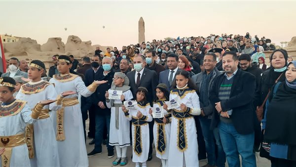 إقبال تاريخي من الزوار