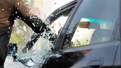 بأسلوب كسر الزجاج.. القبض على شخص لاتهامه بسرقة سيارة بالقاهرة