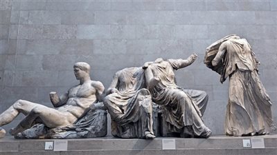 وزير الثقافة البريطاني يثير الجدل ويطالب بإعادة رخام البارثينون إلى اليونان
