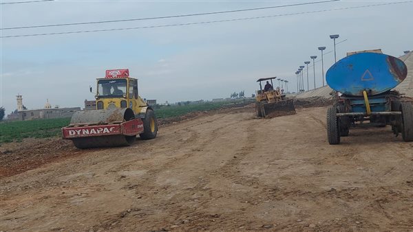 الطريق الرابط بين