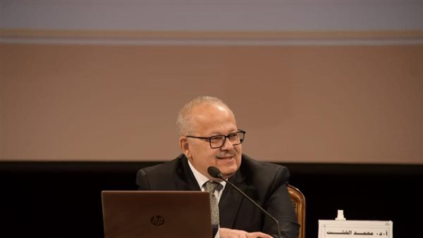 رئيس جامعة القاهرة