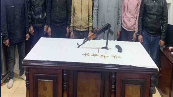 المتهمين والمضبوطات