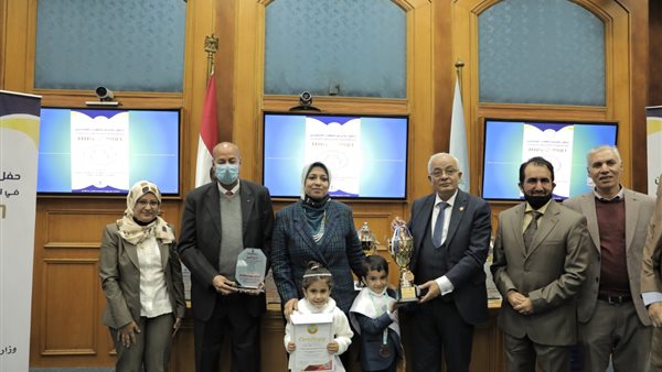 تكريم التعليم 