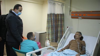 رئيس الرعاية الصحية يطمئن على سير العمل بمستشفيات الهيئة بالإسماعيلية