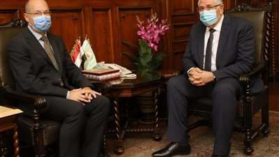 القصير يبحث مع السفير المجري بالقاهرة آفاق التعاون الزراعي بين البلدين