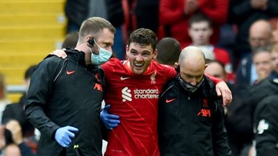 ليفربول يفقد روبرتسون أمام تشيلسي بعد تأجيل مباراة ليدز في الدوري الإنجليزي