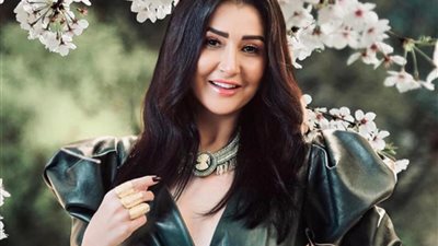 فكرت في الاعتزال ولم أقدم تنازلات.. غادة عبد الرازق تثير الجدل بتصريحاتها الأخيرة