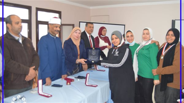 تقديم الجوائز