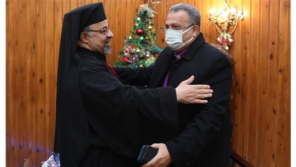 رئيس الإنجيلية يهنئ