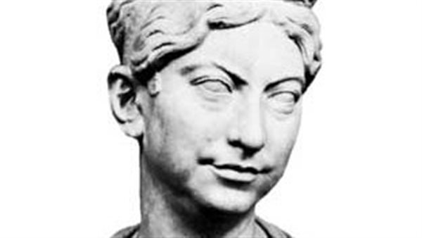 نحت للإمبراطورة زنوبيا