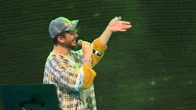 سعد لمجرد عن ملابسه في حفلته بـ دبي: تصميم مغربي وخارج عن المألوف