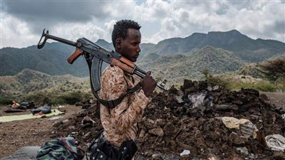 إثيوبيا.. اتهامات لآبي أحمد بقتل أكثر من 250 مواطنا بـ تيجراي والتسبب في نزوح المئات