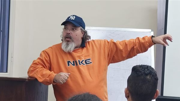 جانب من الورشة