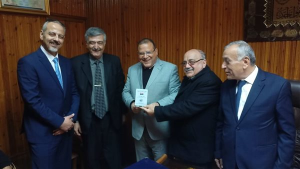 جانب من الزيارة 