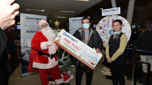 الفنان إيهاب توفيق