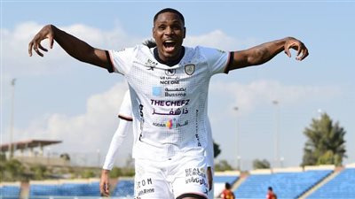 الهلال السعودي يضم إيجالو من الشباب لمدة موسم ونصف