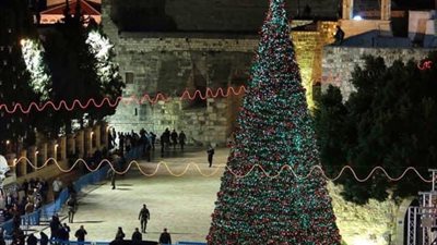 من مهد المسيح.. المسيحيون يحتفلون بقداس عيد الميلاد في بيت لحم