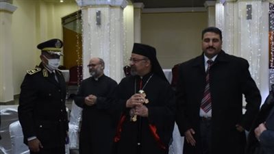 بطريرك الأقباط الكاثوليك يترأس صلوات قداس عيد الميلاد من كاتدرائية السيدة العذراء بمدينة نصر | لايف