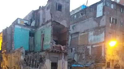 خسائر نوة الفيضة الصغرى.. انهيارات عقارية وغرق شوارع وتعطيل للدراسة بالإسكندرية