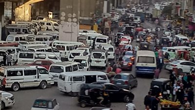 نقل الموقف العشوائي بمنطقة الشوربجي لـ ساحة انتظار نموذجية في الجيزة