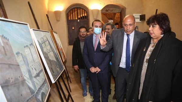 وزيرة الثقافة ورئيس