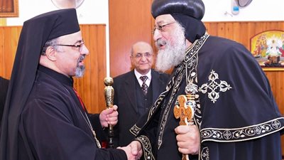 البابا تواضروس الثاني يهنئ بطريرك الكاثوليك بالكريسماس