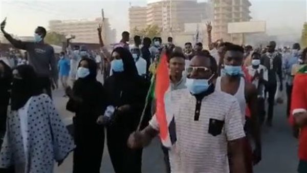 انسحاب متاظهري السودان
