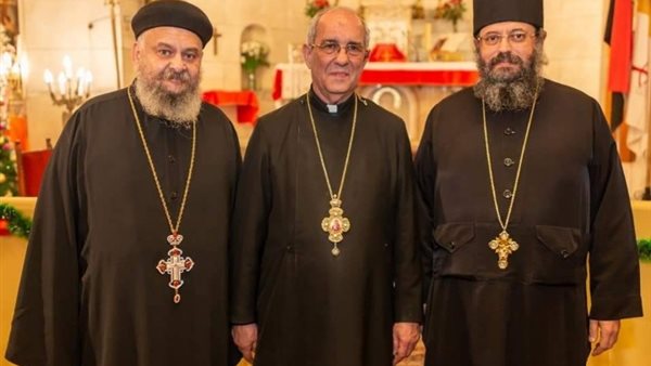 الوفود المكلفة من