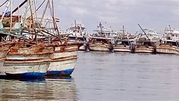 توقف حركة الصيد بميناء