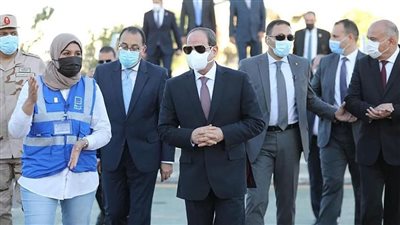 الرئيس السيسي يفتتح مجمع بنبان للطاقة الشمسية في أسوان| بث مباشر 