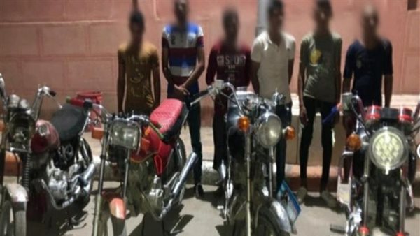 تشكيل عصابي لسرقة