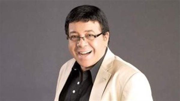 الفنان أحمد آدم