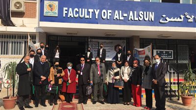 ضمان الجودة والاعتماد تختتم زيارتها لكلية الألسن بجامعة المنيا