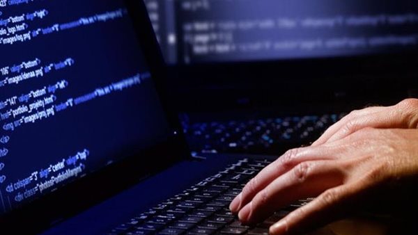 سرقة عملاء البنوك