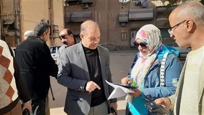 حملات مكبرة لإزالة الإشغالات بحي المناخ ببورسعيد | صور 