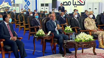 بث مباشر| أنت بتستفزني.. السيسي يقاطع وزير الزراعة خلال استعراض مشروعات القطاع بمصر