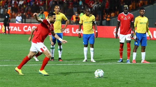 الأهلي وصن داونز