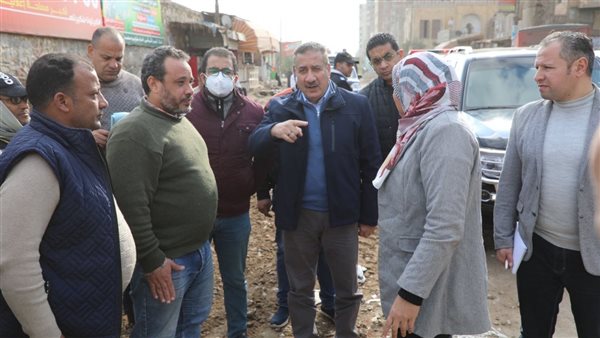 محافظ المنوفية خلال