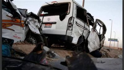 إصابة 5 أشخاص في تصادم ميكروباص وملاكي على طريق بني سويف الفيوم الجديد