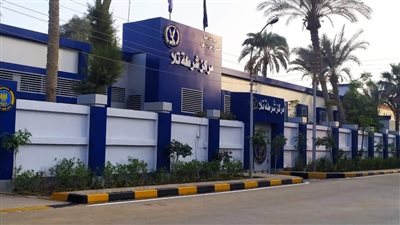 سائق توك توك يتعدى على عامل بمشروع كورنيش تلا بـ اسبراي شطة