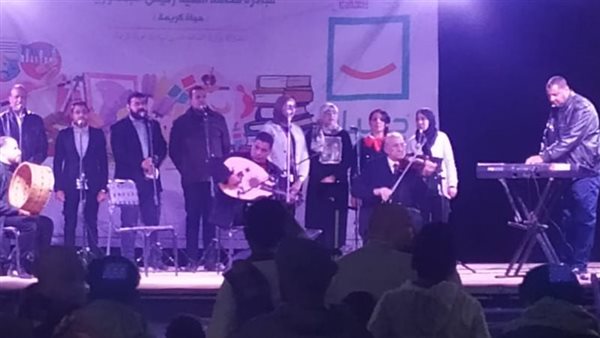 المسرح المتنقل في